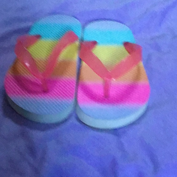 Shoes - Picture 4 of 4